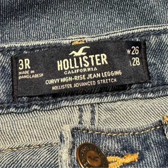 Hollister Womens Jeans 3R 26x28 Blue Denim Curvy High Rise Legging Distressed - Picture 4 of 6
